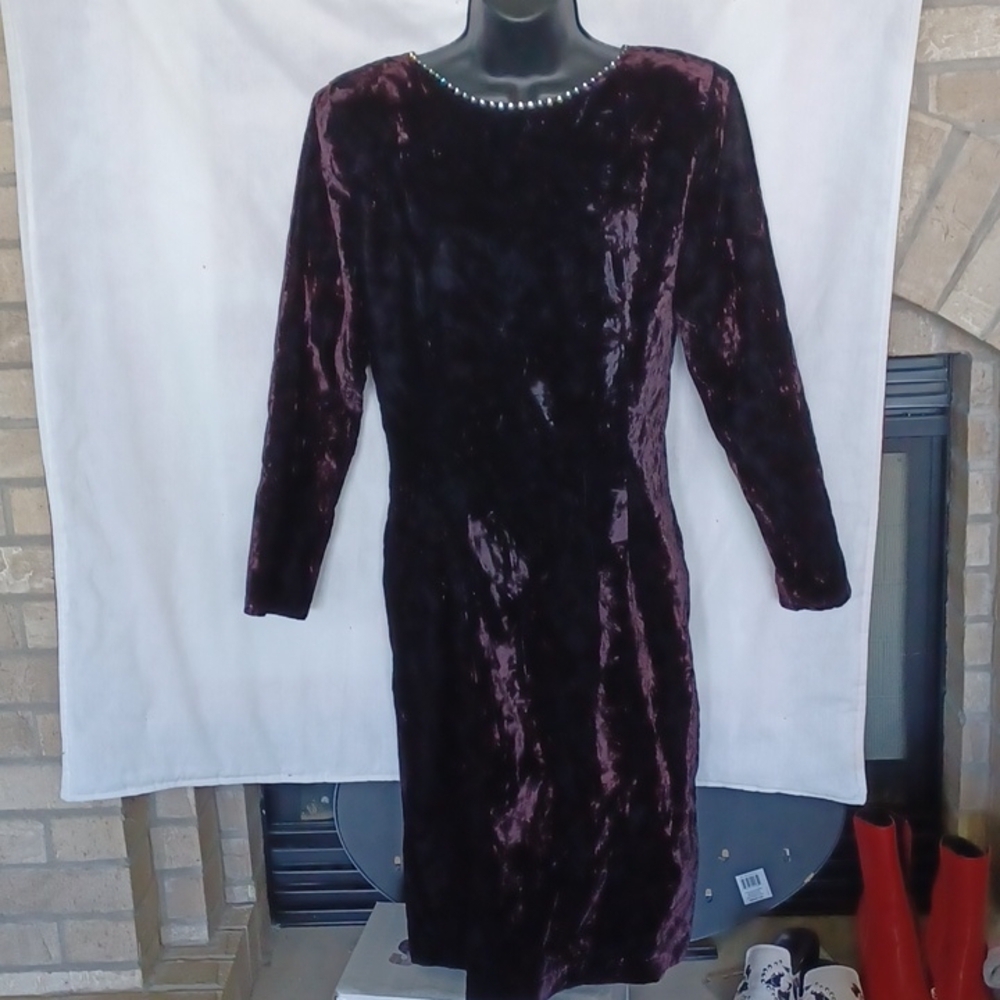 Vintage Vanna White deep purple crushed velvet dress w rhinestone